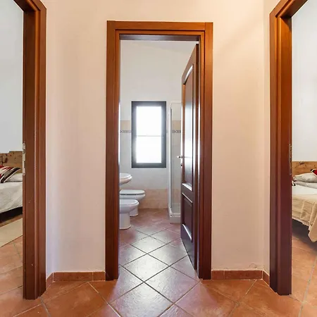 Villa In - Nuoro *