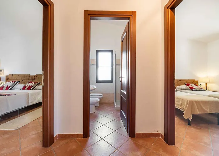 Villa In - Nuoro *